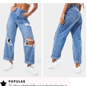 PrettyLittleThing Mid Blue Wash Distressed Boyfriend Jean